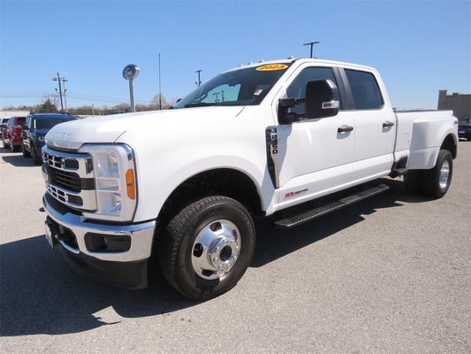 2023 Ford Super Duty F-350 DRW Pickup XL in Cookeville, TN - Nissan of Cookeville