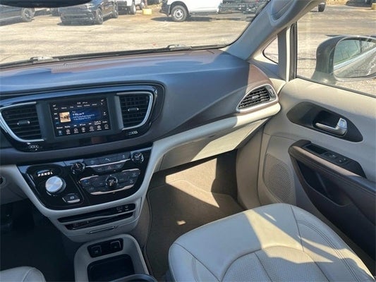 2020 Chrysler Pacifica Touring L in Cookeville, TN - Nissan of Cookeville