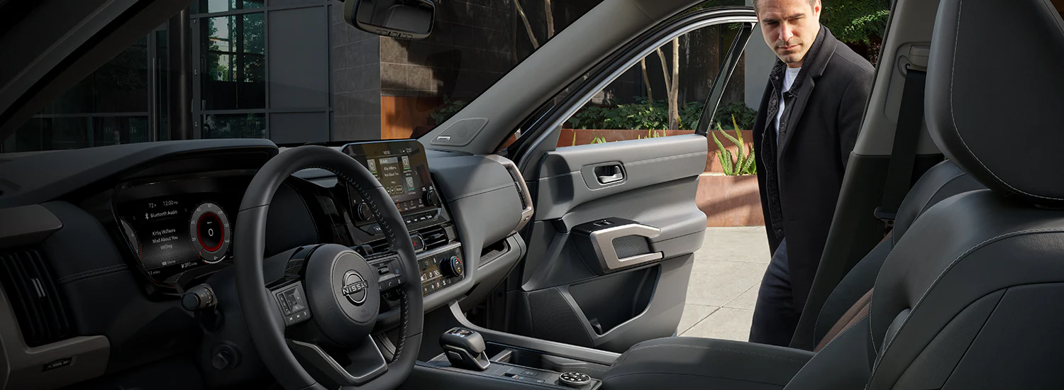 2023 Nissan Pathfinder Interior