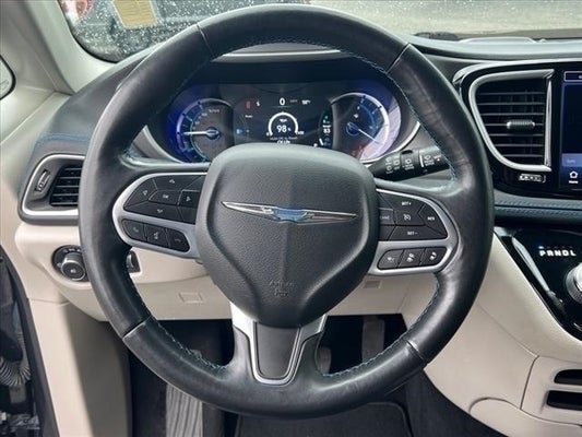2021 Chrysler Pacifica Hybrid Touring L in Cookeville, TN - Nissan of Cookeville