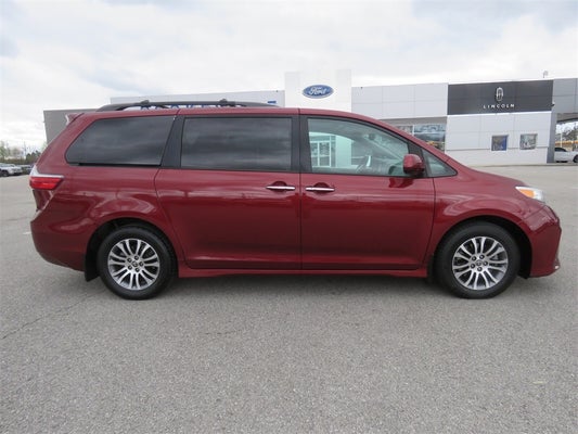 2020 Toyota Sienna XLE Premium in Cookeville, TN - Nissan of Cookeville